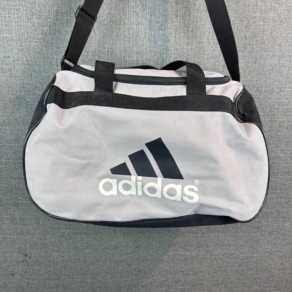 Adidas Duffel Bag‎ Gym Travel Sports Bag Lightweight Black Gray Logo
